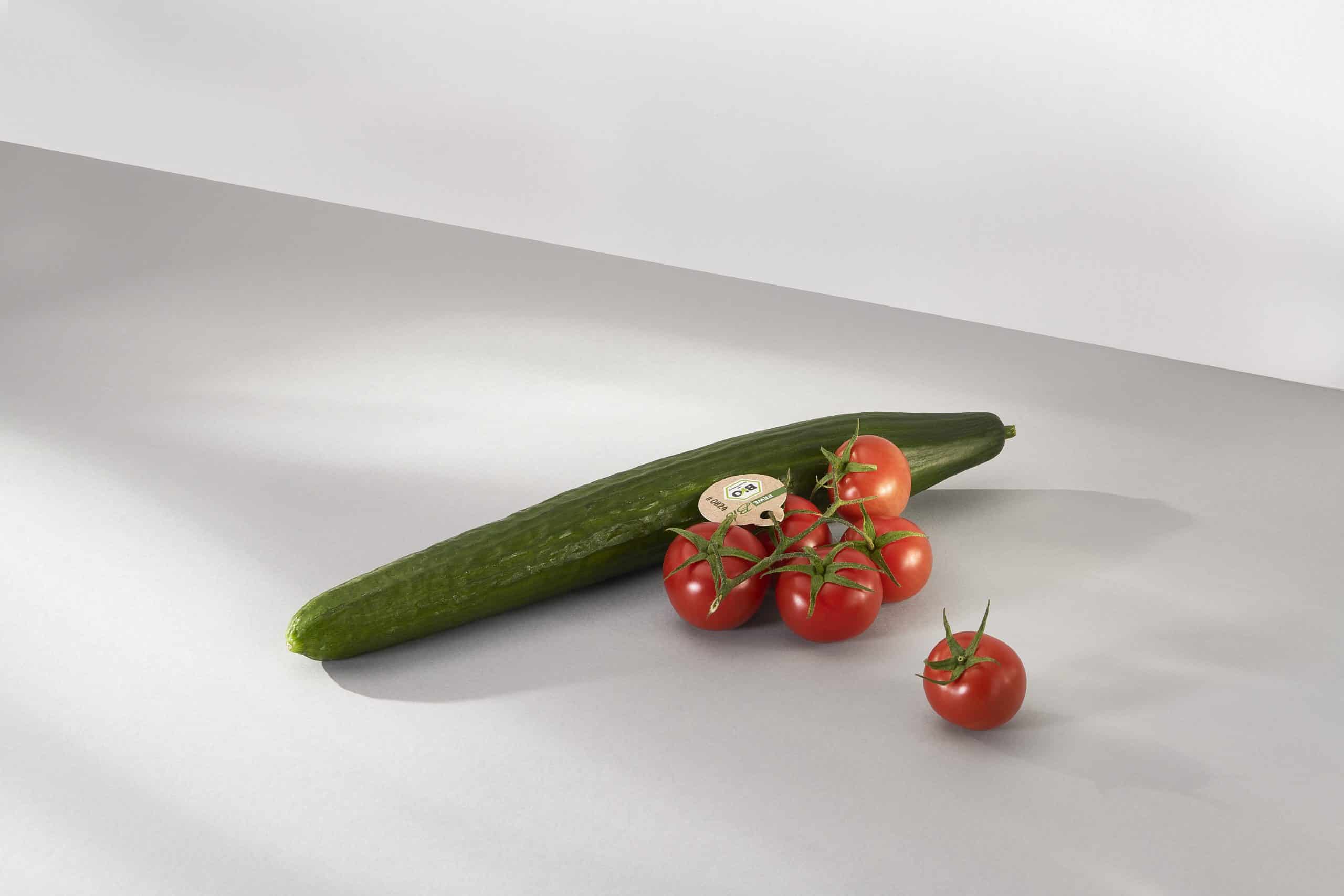 Gurke und Tomaten