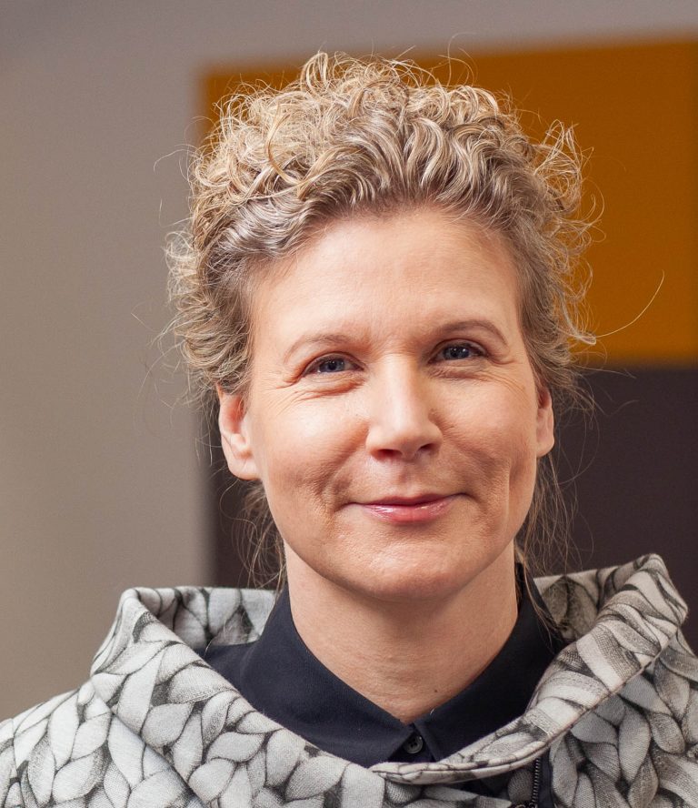 Portrait of Vivien Schmitt