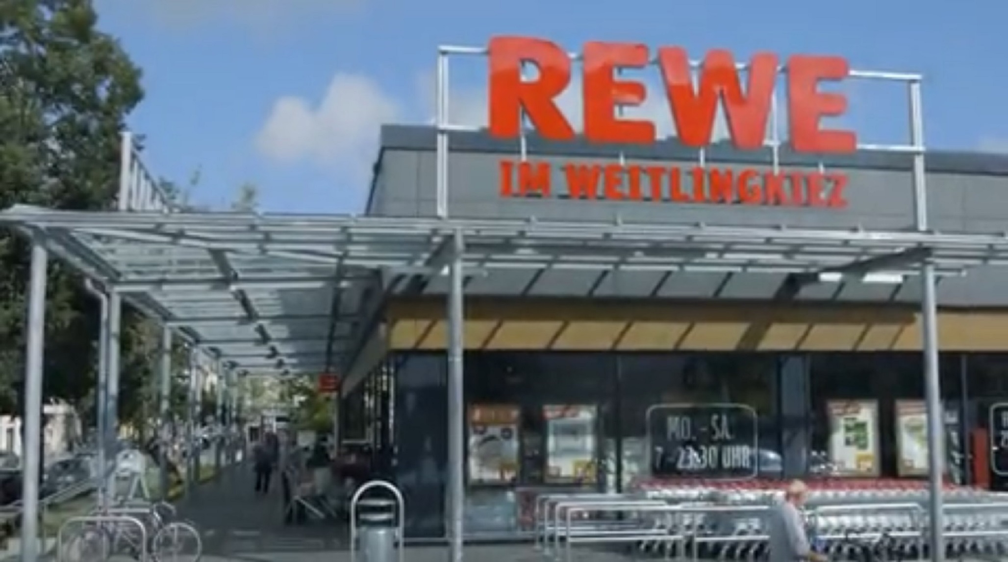 REWE Markt in Berlin-Lichtenberg.