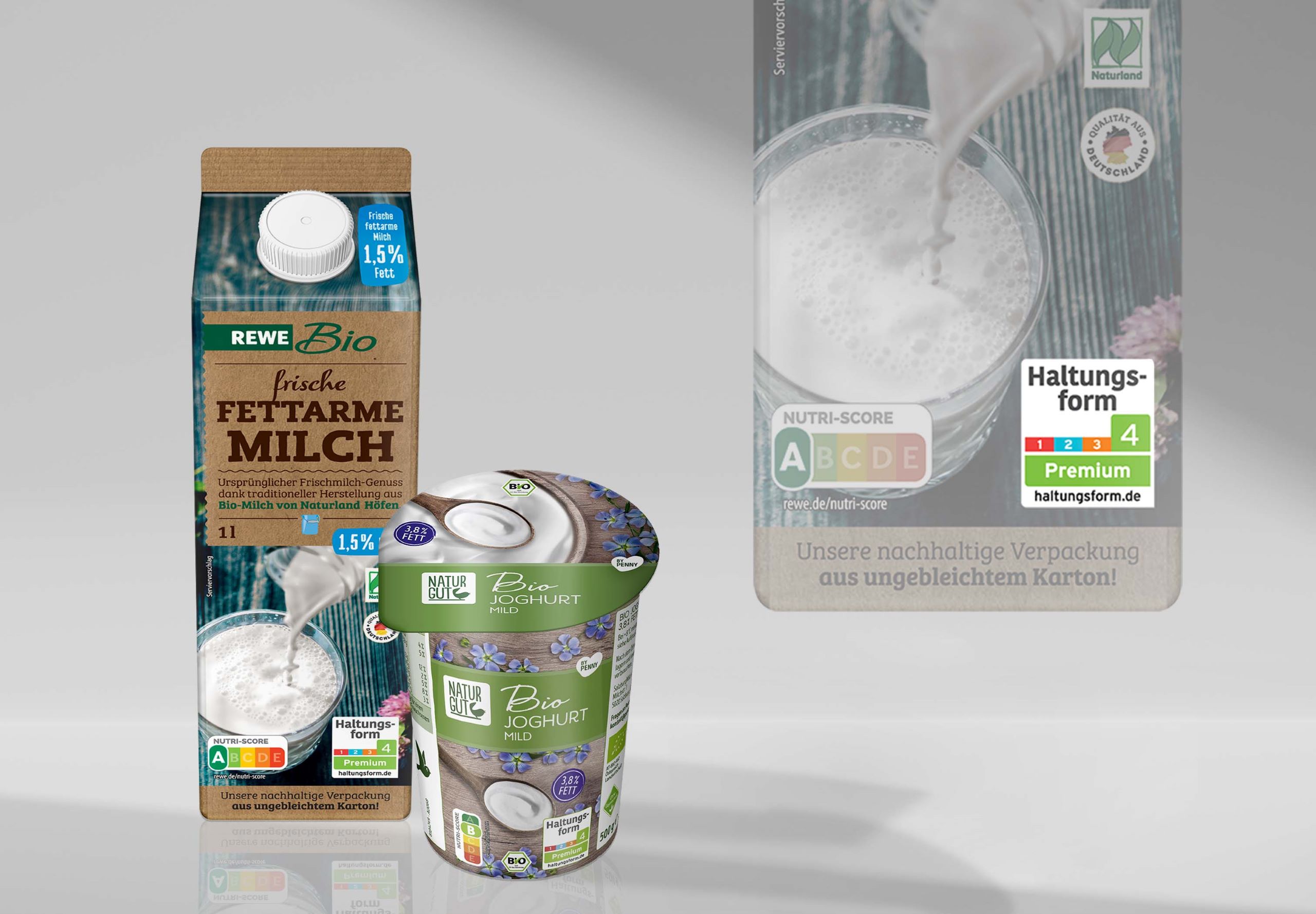 REWE Bio-Frischmilchverpackung und PENNY Naturgut-Jogurtverpackung, auf welchen die Haltungformkennzeichnung sichtbar ist.