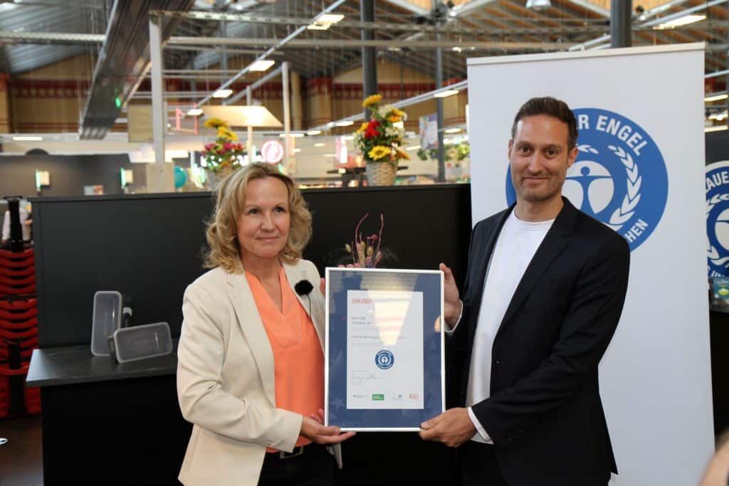 Bild von Bundesumweltministerin Steffi Lemke und CEO von Sykell Davide Mazzanti