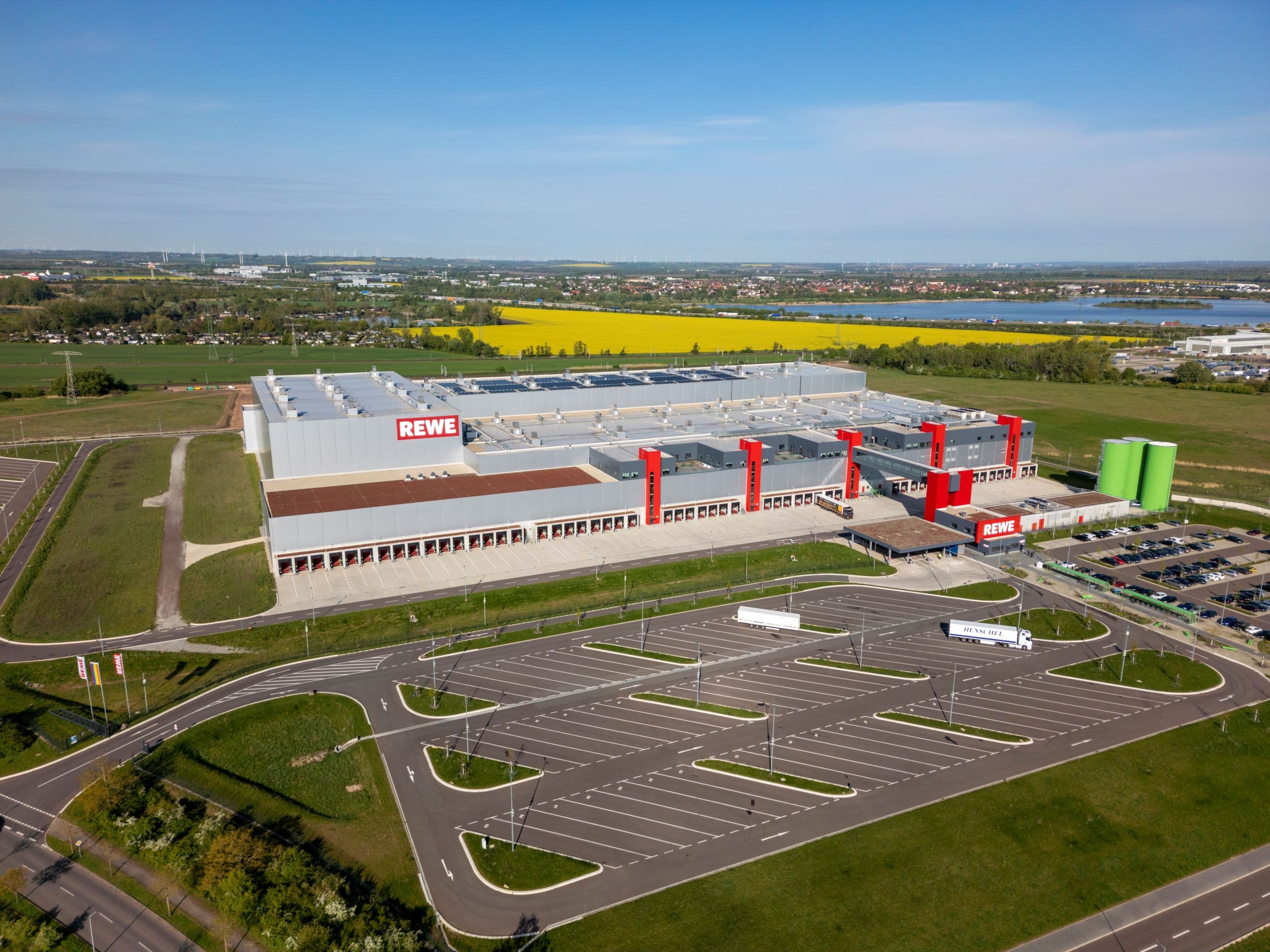 Luftaufnahme des neuen Distributionszentrums der REWE Group