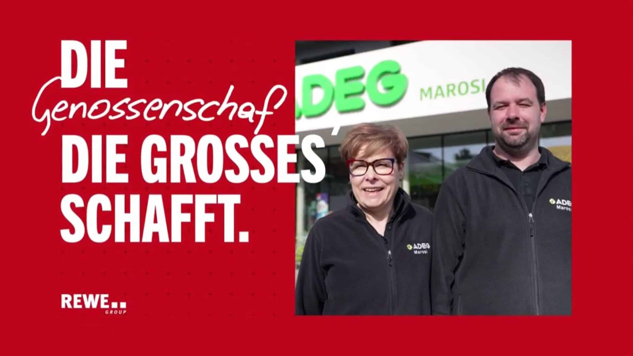 Portrait of Erna & Daniel Marosi in front of their ADEG market. The picture is surrounded by a red frame with the words “The cooperative that achieves great things.”