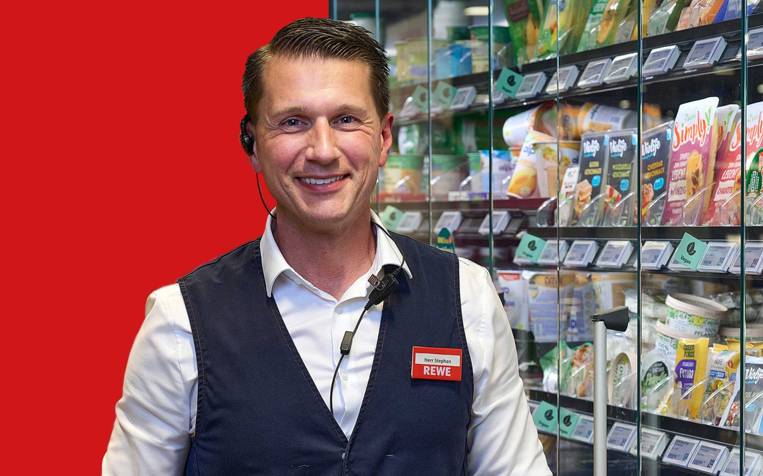 Portraet vom REWE-Kaufmann Michael Stephan