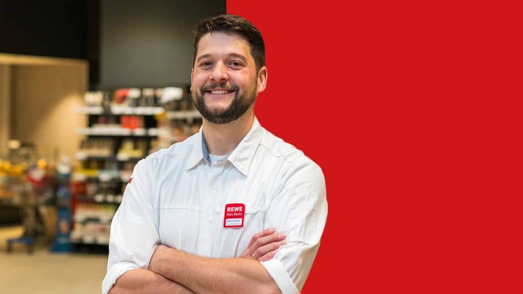Portaet von REWE-Kaufmann Moritz Breske.