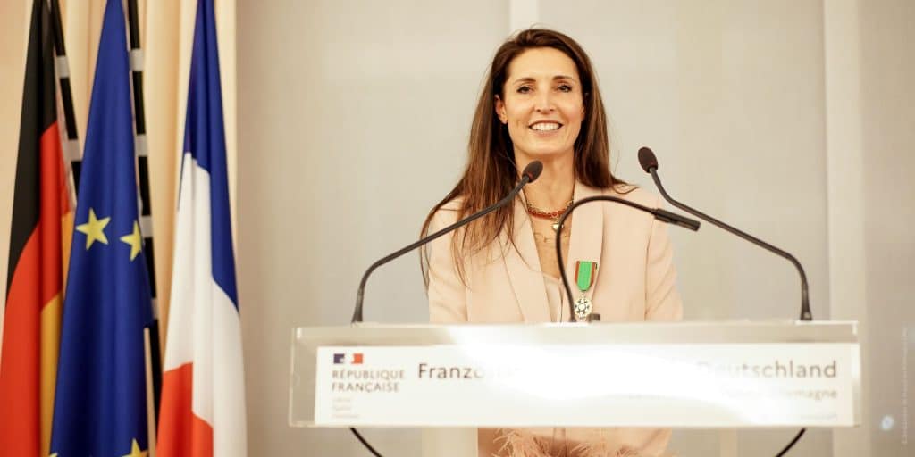 Emilie Bourgoin bei der Verleihung des Ritterordens in der französichen Botschaft in Berlin.
