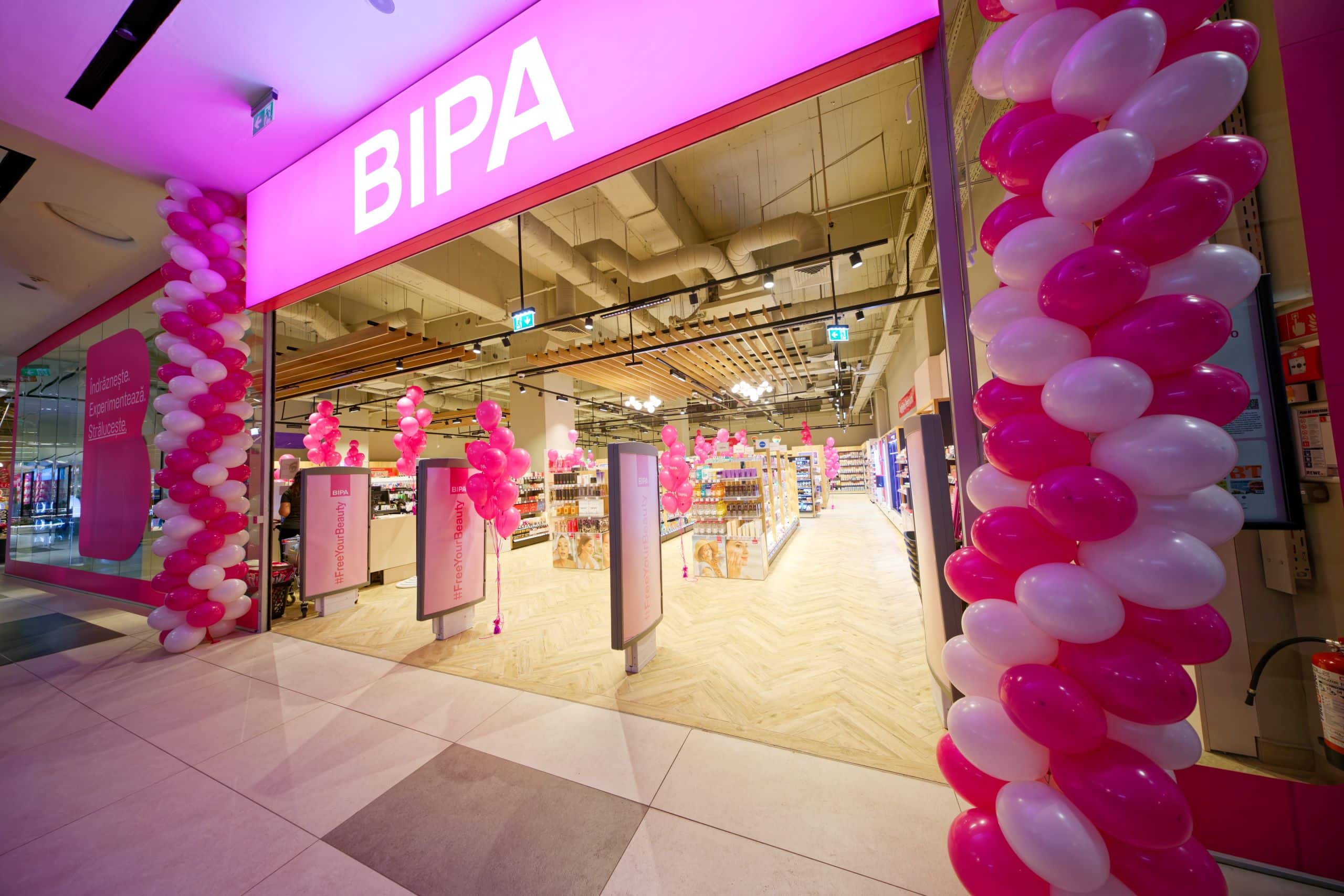 BIPA Filiale in Rumänien von außen